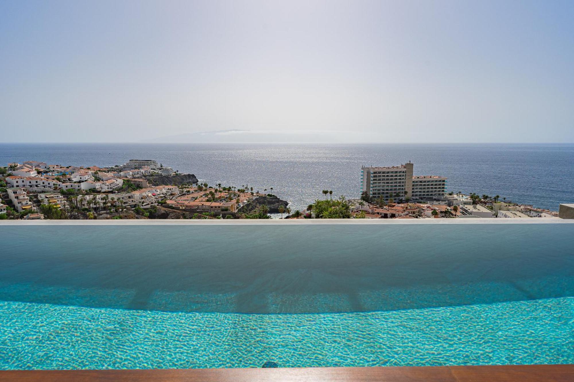 Aquasuites Luxury Penthouse A01 Acantilado de los Gigantes Luaran gambar